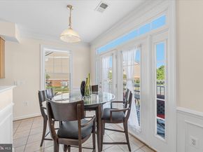 2499 Curie 111, Herndon VA 20171