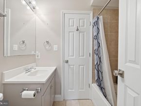 706 12TH Street NE, Washington DC 20002