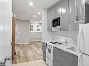 706 12TH Street NE, Washington DC 20002