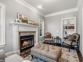 702 Enderby Drive, Alexandria VA 22302