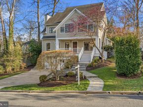 702 Enderby Drive, Alexandria VA 22302