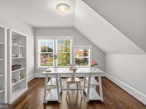 702 Enderby Drive, Alexandria VA 22302
