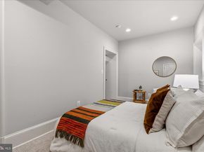 702 Enderby Drive, Alexandria VA 22302