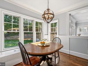 702 Enderby Drive, Alexandria VA 22302