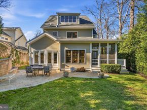 702 Enderby Drive, Alexandria VA 22302