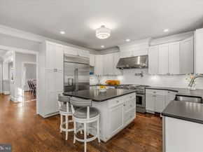 702 Enderby Drive, Alexandria VA 22302