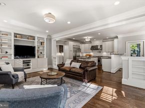 702 Enderby Drive, Alexandria VA 22302