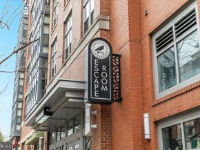 1802-E 9TH Street S, Arlington VA 22204