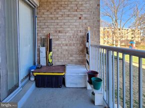 2901 Charing Cross Road 8, Falls Church VA 22042