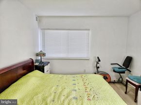 2901 Charing Cross Road 8, Falls Church VA 22042