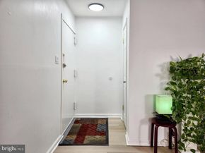 2901 Charing Cross Road 8, Falls Church VA 22042