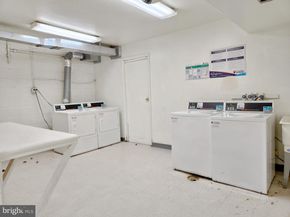 2901 Charing Cross Road 8, Falls Church VA 22042