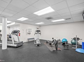 5563 Seminary Road 107, Falls Church VA 22041
