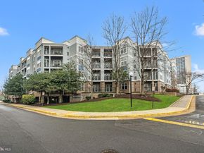 5563 Seminary Road 107, Falls Church VA 22041