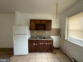 5829 Warrington Avenue, Philadelphia PA 19143