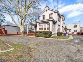 2267 E Farragut Avenue, Bristol PA 19007