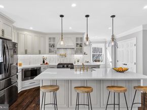 1607 N Glebe Road, Arlington VA 22207