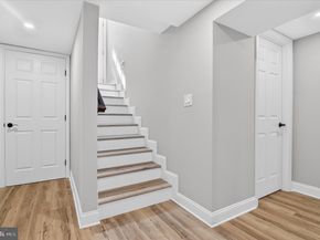 1607 N Glebe Road, Arlington VA 22207