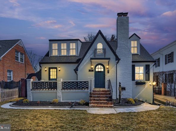 1607 N Glebe Road, Arlington VA 22207