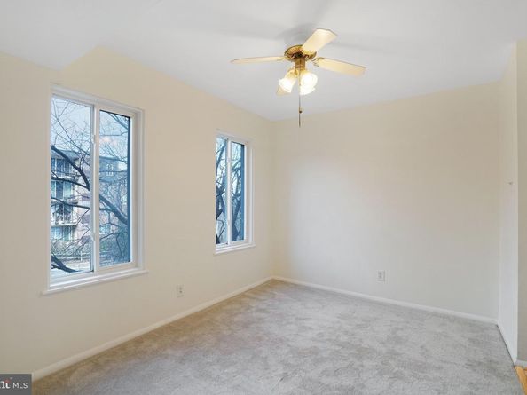 5020 7TH Road S 102, Arlington VA 22204