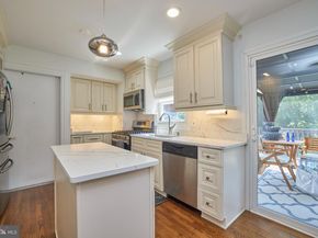 9609 Podium Drive, Vienna VA 22182