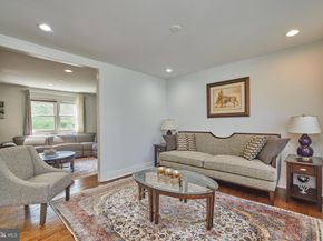 9609 Podium Drive, Vienna VA 22182