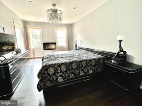 9609 Podium Drive, Vienna VA 22182