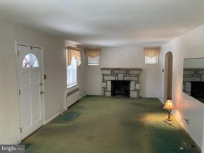 914 Arnold Street, Philadelphia PA 19111