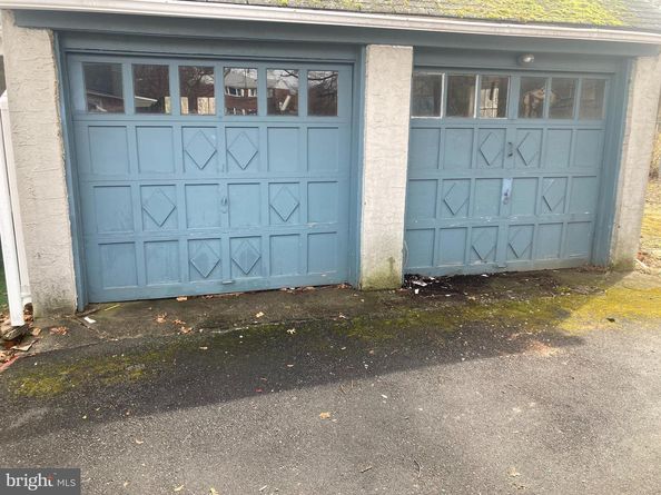 914 Arnold Street, Philadelphia PA 19111