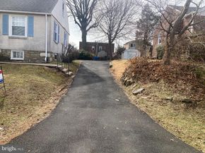 914 Arnold Street, Philadelphia PA 19111