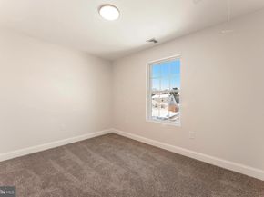 12 Geranium Road, Levittown PA 19057