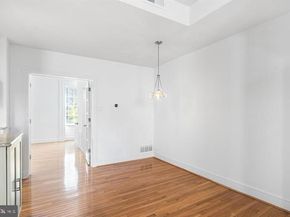 306 S 10TH Street D, Philadelphia PA 19107