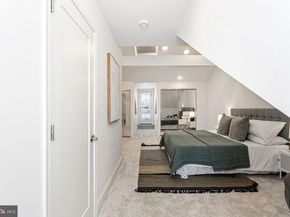 306 S 10TH Street D, Philadelphia PA 19107