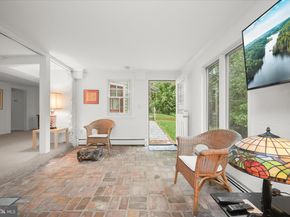 6004 Princeton Avenue, Glen Echo MD 20812