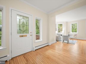 6004 Princeton Avenue, Glen Echo MD 20812