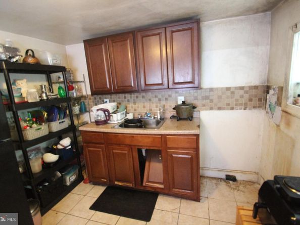 3341 N Gratz Street, Philadelphia PA 19140