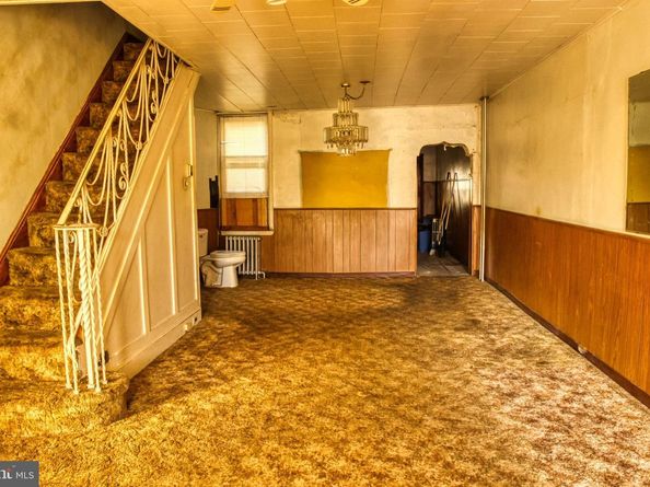 7226 Hegerman Street, Philadelphia PA 19135