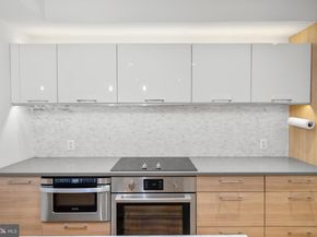 1324 W Street NW 1, Washington DC 20009