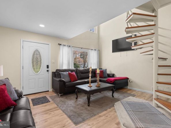 2972 Madison Avenue, Abington PA 19001