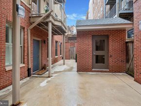 133 N Bread Street L1, Philadelphia PA 19106