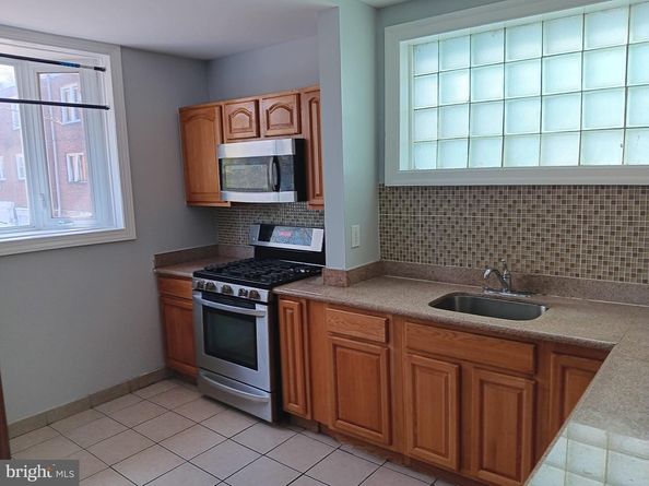 5911 Reach Street, Philadelphia PA 19120