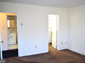1610 The Faiway 509W, Jenkintown PA 19046