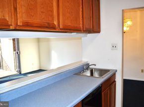 1610 The Faiway 509W, Jenkintown PA 19046