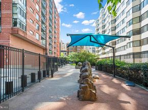 1117 10TH Street NW 1109, Washington DC 20001