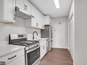 4141 N Henderson Road 107, Arlington VA 22203