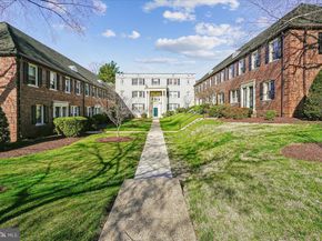 2015 38TH Street SE B, Washington DC 20020