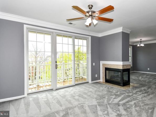 1809 Kenwood Avenue 301, Alexandria VA 22302