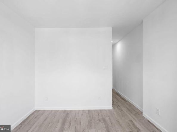 3943 Dell Street, Philadelphia PA 19140
