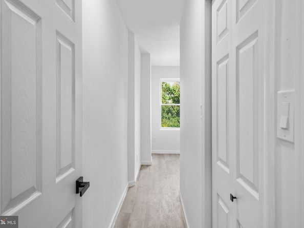 3943 Dell Street, Philadelphia PA 19140
