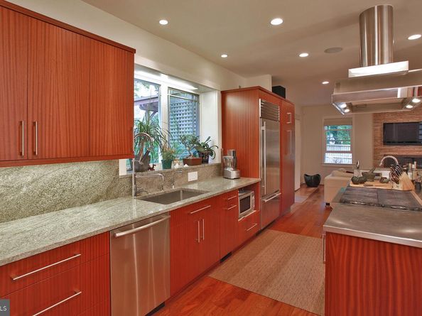 4114 Emery Place NW, Washington DC 20016